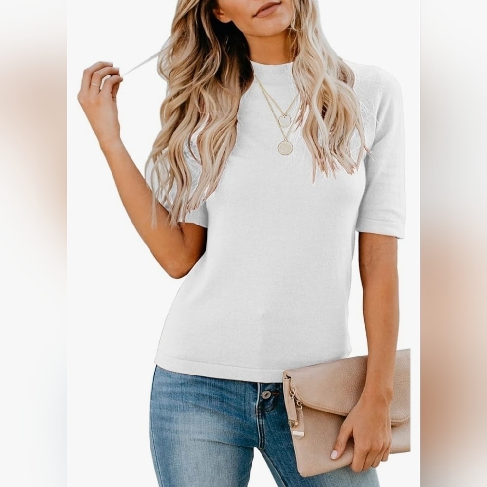 Liyohon Mock Turtleneck White Top Medium - New Without Tags
